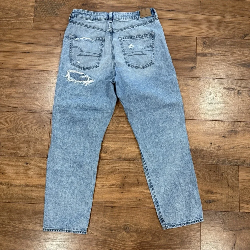 American Eagle Womens Distressed Mom Jeans Straight Blue Denim Sz 8